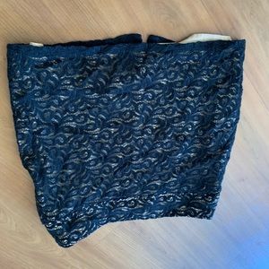 Lovely lace back skirt ☺️